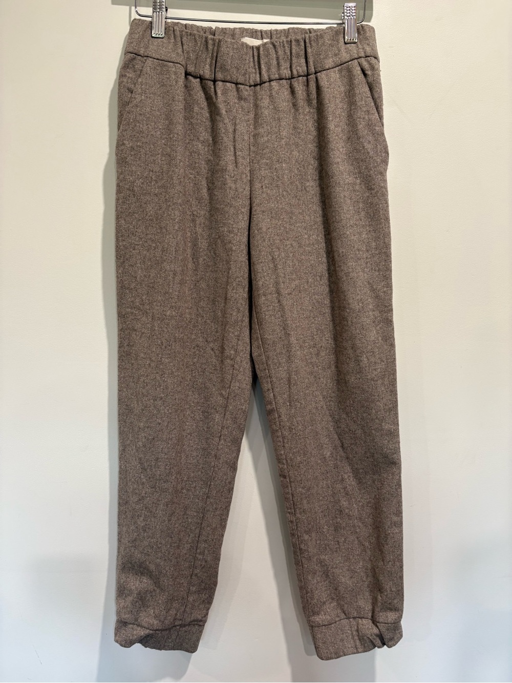 Wilfred S Wool-Blend Pull-On Joggers / Tapered Ankle Pants Quiet Luxury oatmeal